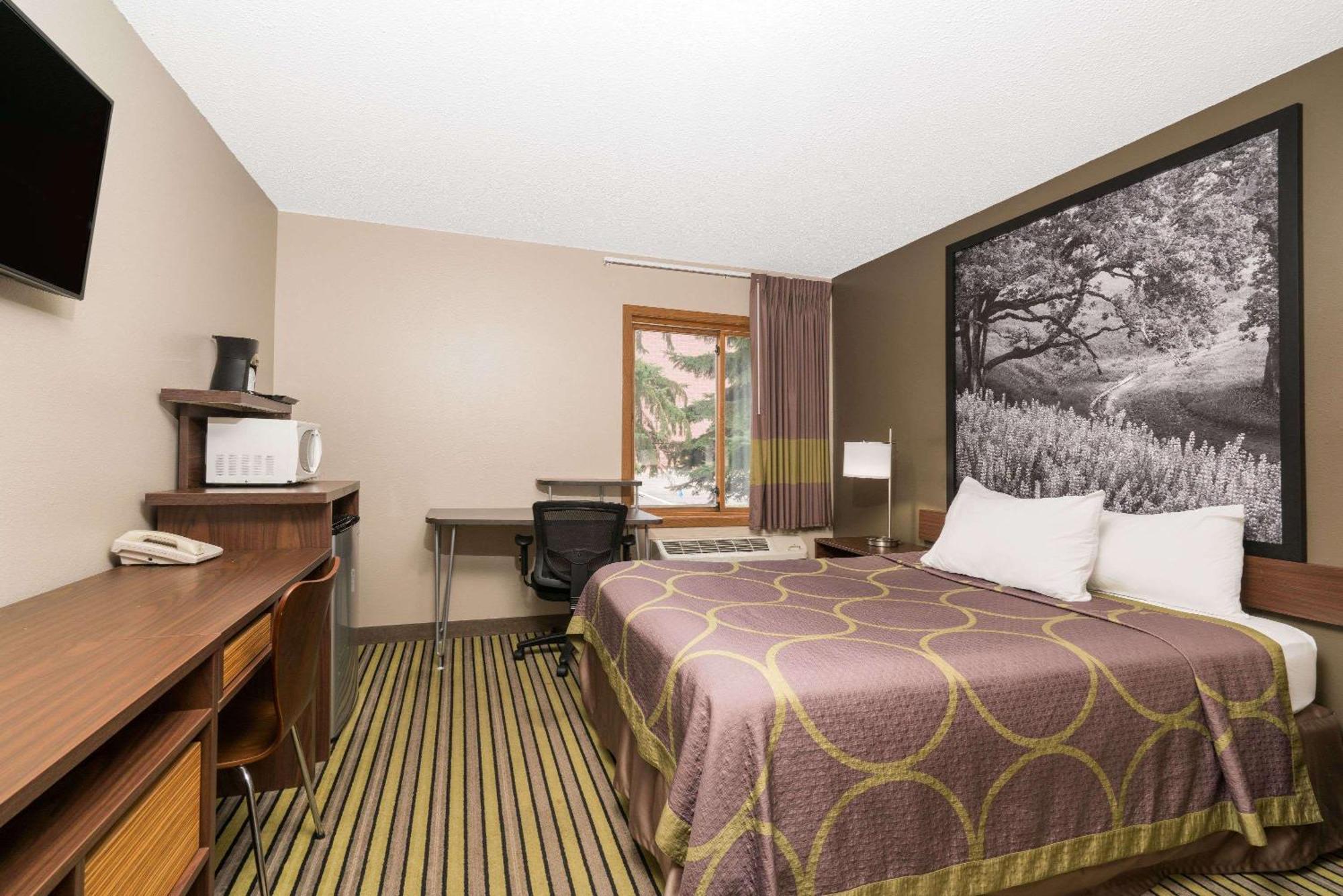 Super 8 By Wyndham St. Cloud Motel Eksteriør billede